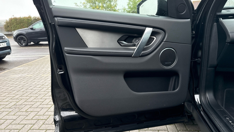 Land Rover Discovery Sport 2.0 D200 Dynamic HSE 5dr Auto [7 Seat] Diesel Station Wagon